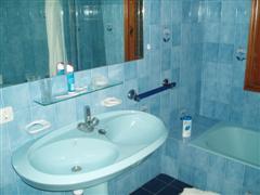 Villa Chelo - Bathroom 1